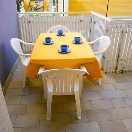Apartmán Corazza - Trilocale Piano Terra - Agenzia Cocal *